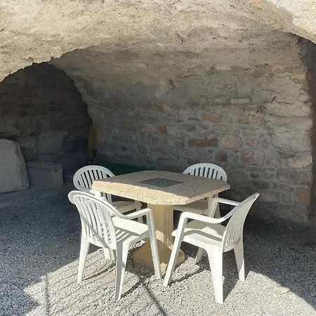 La Maison Bleue Du Plot Dom wakacyjny Ailhon