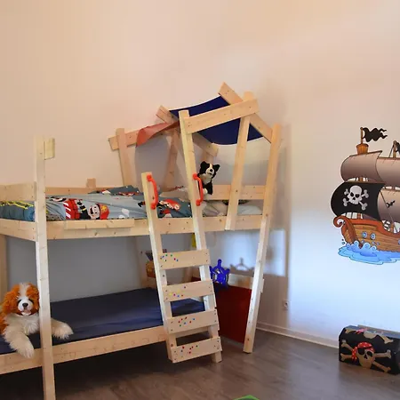 La Maison Bleue Du Plot * Ailhon